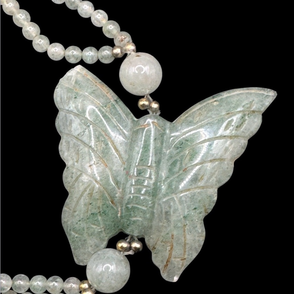 Vintage Chinese Jade Butterfly Necklace Hand Carved Celadon Jadeite Beads 31” - Picture 2 of 7